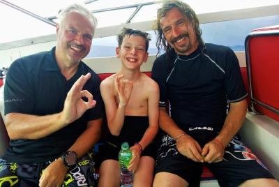 Creador de burbujas de 1 día en el mar en Koh Chang