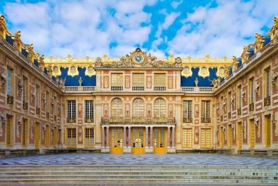 Excursión CHATEAUX VERSAILLES y VAUX LE VICOMTE en limusina, salida de París