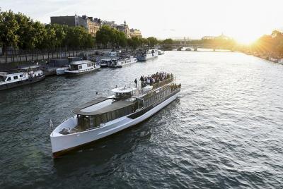 Crucero por el río Sena por Vedettes de Paris: entrada electrónica de acceso directo Crucero por el río Sena por Vedettes de Paris: entrada electrónica de acceso directo