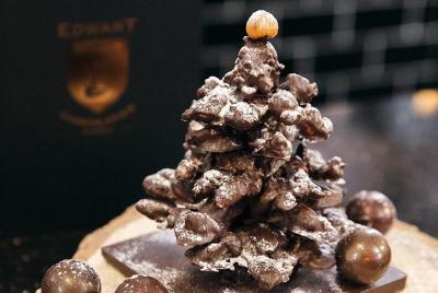 ¡Taller de árboles de Navidad de chocolate en el corazón de París! ¡Taller de árboles de Navidad de chocolate en el corazón de París!