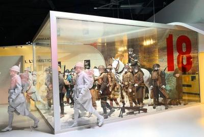 Viaje desde París para visitar el Museo de la Gran Guerra a bordo de una Van (3/6 pax) Viaje desde París para visitar el Museo de la Gran Guerra a bordo de una Van (3/6 pax)