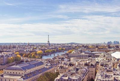Tour de audio autoguiado descubriendo París a lo largo del río Sena Tour de audio autoguiado descubriendo París a lo largo del río Sena