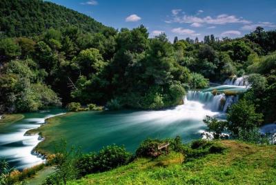 Desde Zadar: Cascadas de Krka y excursión de un día a Sibenik