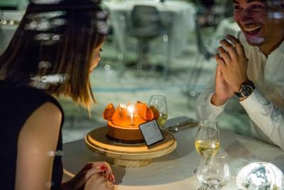 París en el First Lodges - crucero con cena en Ducasse sur Seine