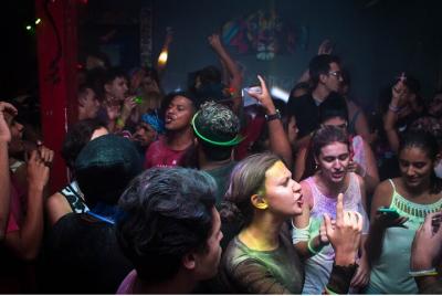 Noche de bares, pubs inusuales Noche de bares, pubs inusuales