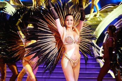 Lido de París: cena y espectáculo "Paris Merveilles" Lido de París: cena y espectáculo