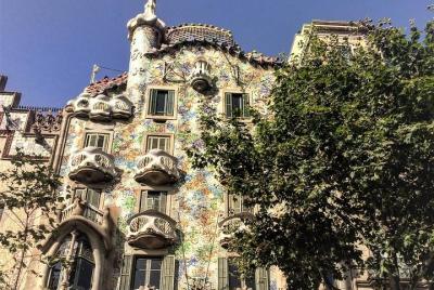 El Modernismo de Barcelona destaca el tour privado de vigilia con la experiencia local PPRR