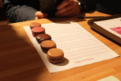 Tour a pie por París Macaron de Saint Germain con degustación Tour a pie por París Macaron de Saint Germain con degustación