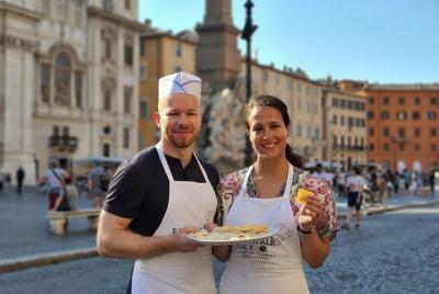 Primera clase de ravioles y albóndigas: taller de platos italianos en Roma