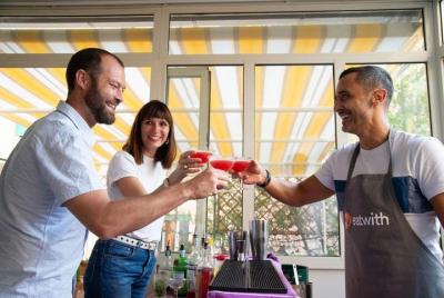 Cocktail Mastercass privado + cena de 3 platos en una hermosa terraza romana