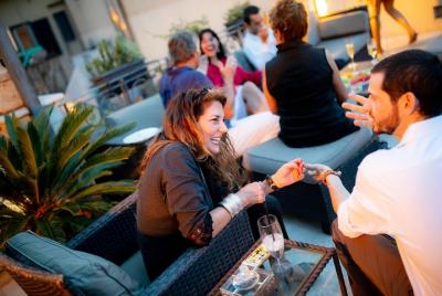 Cene con un diseñador al lado de Castel Sant’Angelo