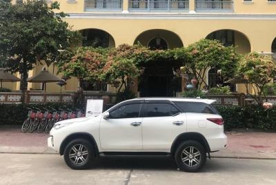 Hoi An a Hue en automóvil con conductor de habla inglesa Hoi An a Hue en automóvil con conductor de habla inglesa