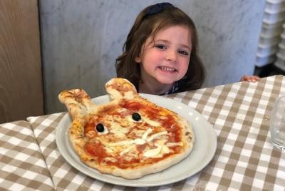 Clase magistral de pizza para niños y familias