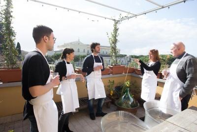Almuerzo o cena y demostración de cocina en una casa local en Tivoli
