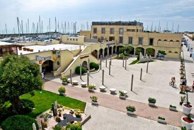 SuperVipYacht Cruise desde Roma: excursión privada de día completo al mar Tirreno