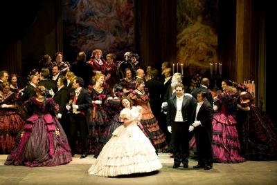 Ópera original La Traviata con ballet