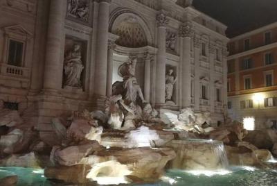 Campo de Fiori, Piazza Navona, Panteón, paseo por la noche por la Fontana de Trevi