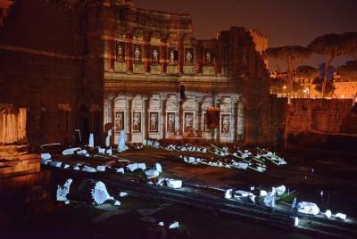 Experiencia en el Foro Romano: boleto de admisión + espectáculo de luces nocturnas