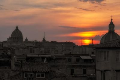 Atardecer en Roma Sightseeing y Piazzas con aperitivo