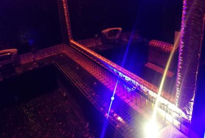 Pareja de spa de lujo