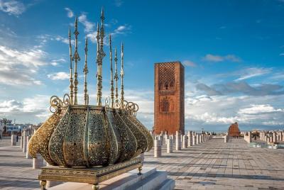 Excursión de 3 noches en Marruecos desde Málaga: Fez, Meknes, Rabat y Tánger Excursión de 3 noches en Marruecos desde Málaga: Fez, Meknes, Rabat y Tánger