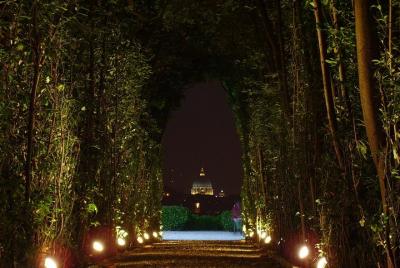 Excursión romántica al atardecer en Roma