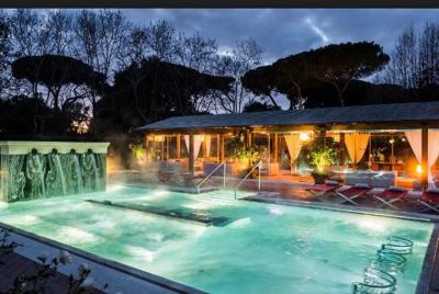 Relájese en un spa con buffet de bienvenida