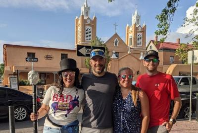 16:00 - Tour privado de fantasmas de 75 minutos hasta 5 personas para todas las edades en Nuevo México 16:00 - Tour privado de fantasmas de 75 minutos hasta 5 personas para todas las edades en Nuevo México