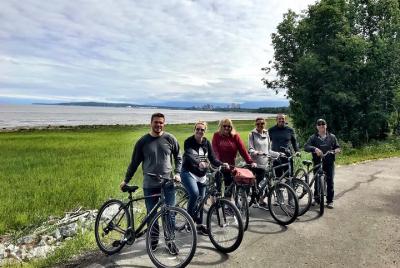 Excursión en bicicleta y cervecería en Anchorage
