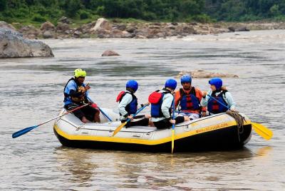 Rafting en el río Trishuli