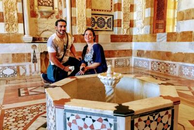 Tours en grupos pequeños desde Beirut a Beiteddine y Deir El Qamar Tours en grupos pequeños desde Beirut a Beiteddine y Deir El Qamar