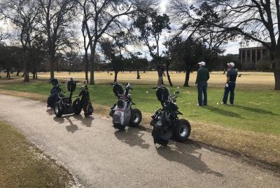 Jugar al golf en un Segway en Austin Jugar al golf en un Segway en Austin