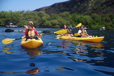 AVENTURAS EN EL PARAÍSO 11:30 AM KAYAK Y SNORKEL - Monumento al Capitán Cook AVENTURAS EN EL PARAÍSO 11:30 AM KAYAK Y SNORKEL - Monumento al Capitán Cook