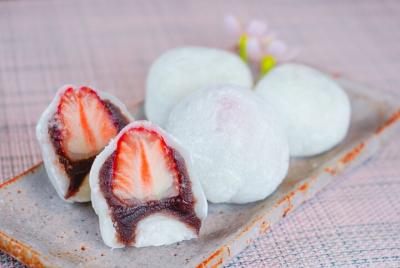 Experiencia en línea: hacer helado de mochi y daifuku de fresa