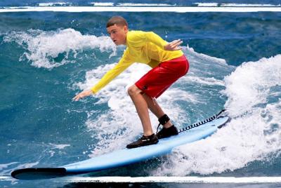 Lección de surf en grupo en Kona Hawaii