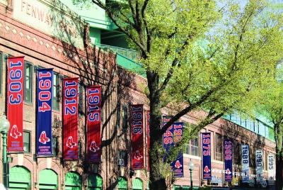 Visita a Fenway Park, el campo de béisbol querido de los Estados Unidos Visita a Fenway Park, el campo de béisbol querido de los Estados Unidos