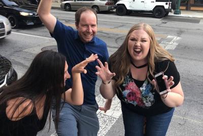 Explora Boulder con una búsqueda del tesoro única de Zombie Scavengers