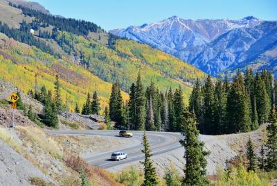Tour de conducción de audio guiado por GPS entre Boulder y Vail / Breckenridge