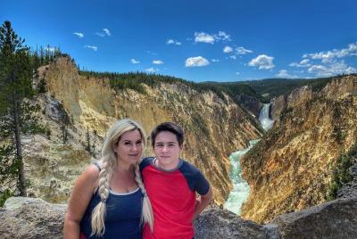 Excursión privada de un día a la boutique VIP de Yellowstone desde Bozeman