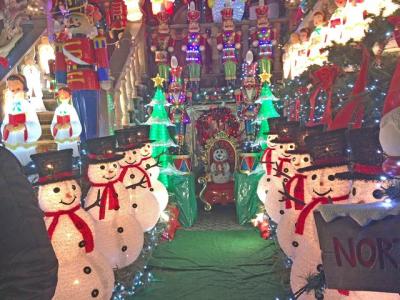 Recorrido a pie por las luces de Navidad de Brooklyn en Dyker Heights