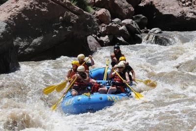 Recorrido avanzado de Royal Gorge Whitewater Rafting Recorrido avanzado de Royal Gorge Whitewater Rafting