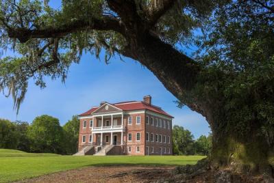 Boleto de entrada a Drayton Hall con visita guiada por intérprete Boleto de entrada a Drayton Hall con visita guiada por intérprete