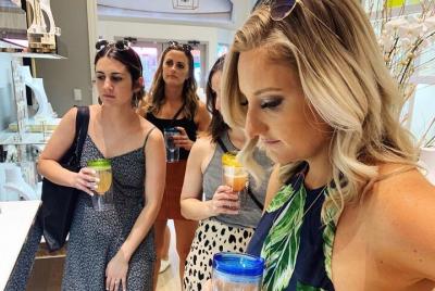 Sip n  Sip n 'Shop en Charleston