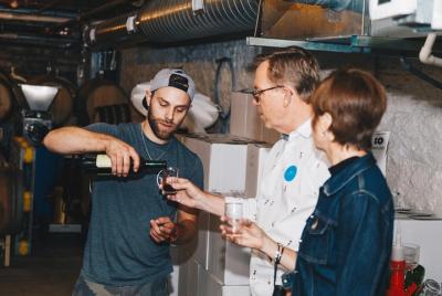 Tour de vinos y postres de Cincinnati con degustaciones