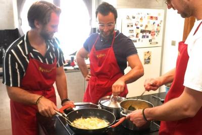 Clases de comida española: Paella y más Clases de comida española: Paella y más