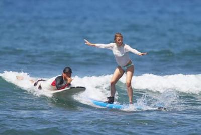 Lecciones de surf en Cocoa Beach y alquiler de tablas Lecciones de surf en Cocoa Beach y alquiler de tablas
