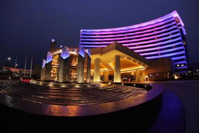 Tour privado en limusina por el casino desde Dallas Tour privado en limusina por el casino desde Dallas