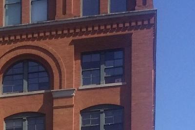 Tour privado a pie por el asesinato de JFK en Dealey Plaza  Tour privado a pie por el asesinato de JFK en Dealey Plaza