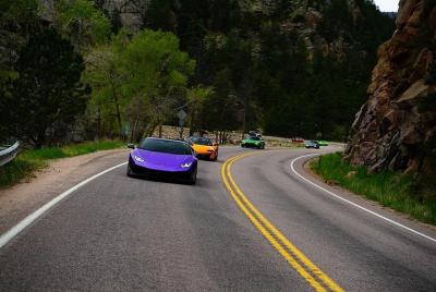 Experiencia de conducción de supercar en el Colorado Canyon de 105 millas