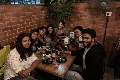 Aprende hindi con un local (disponible en línea también) Aprende hindi con un local (disponible en línea también)